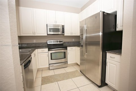 Adosado en alquiler en Miramar, Florida, 3 dormitorios, 151.24 m2 № 2050686 - foto 6