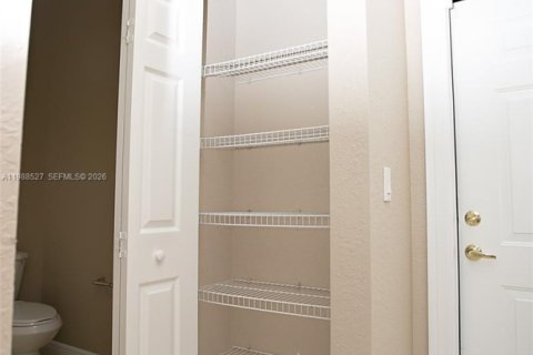 Adosado en alquiler en Miramar, Florida, 3 dormitorios, 151.24 m2 № 2050686 - foto 18