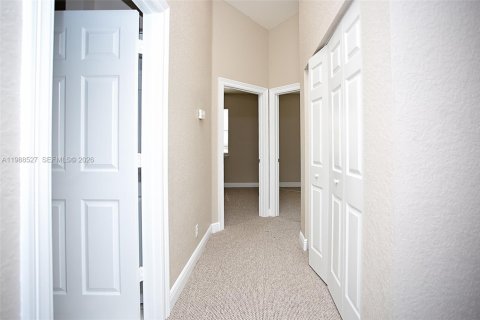 Adosado en alquiler en Miramar, Florida, 3 dormitorios, 151.24 m2 № 2050686 - foto 8