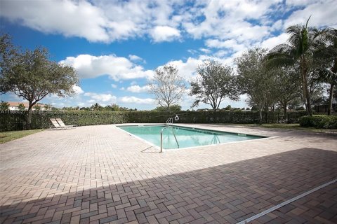 Adosado en alquiler en Miramar, Florida, 3 dormitorios, 151.24 m2 № 2050686 - foto 24