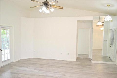 Casa en venta en Port Charlotte, Florida, 3 dormitorios, 192.31 m2 № 1911185 - foto 13