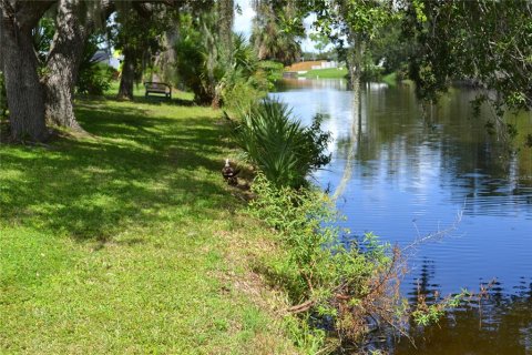 Casa en venta en Port Charlotte, Florida, 3 dormitorios, 192.31 m2 № 1911185 - foto 5