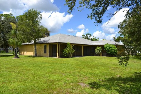 Casa en venta en Port Charlotte, Florida, 3 dormitorios, 192.31 m2 № 1911185 - foto 6
