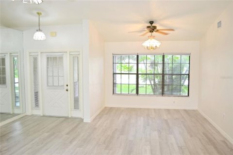 Casa en venta en Port Charlotte, Florida, 3 dormitorios, 192.31 m2 № 1911185 - foto 12