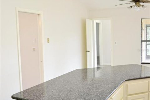 Casa en venta en Port Charlotte, Florida, 3 dormitorios, 192.31 m2 № 1911185 - foto 10