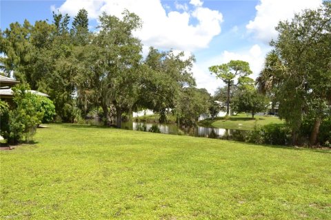 Casa en venta en Port Charlotte, Florida, 3 dormitorios, 192.31 m2 № 1911185 - foto 4