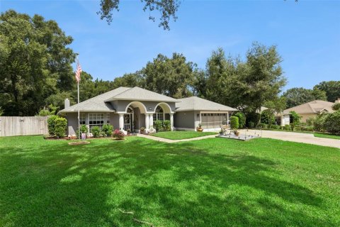 Casa en venta en Leesburg, Florida, 3 dormitorios, 229.38 m2 № 2320882 - foto 4