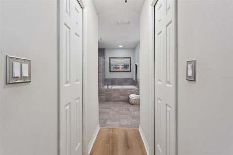 Casa en venta en Leesburg, Florida, 3 dormitorios, 229.38 m2 № 2320882 - foto 27