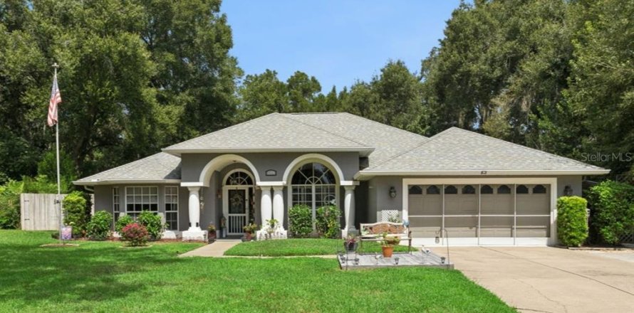 Casa en Leesburg, Florida 3 dormitorios, 229.38 m2 № 2320882