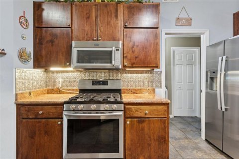 Casa en venta en Leesburg, Florida, 3 dormitorios, 229.38 m2 № 2320882 - foto 17