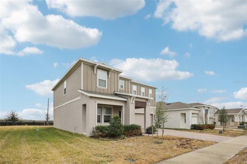 Casa en venta en Apopka, Florida, 4 dormitorios, 258.36 m2 № 2120682 - foto 7