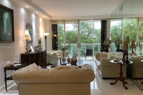 Condominio en Aventura, Florida, 1 dormitorio  № 1990314