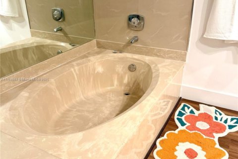 Copropriété à vendre à Lauderhill, Floride: 1 chambre, 106.74 m2 № 1691272 - photo 21