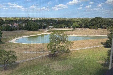 Copropriété à vendre à Lauderhill, Floride: 1 chambre, 106.74 m2 № 1691272 - photo 29