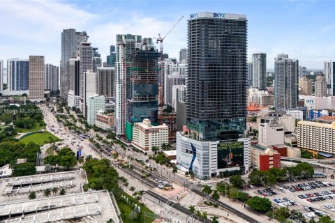 Condo in Miami, Florida, 1 bedroom  № 1943882 - photo 4