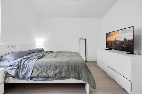 Villa ou maison à vendre à Miami, Floride: 3 chambres, 148.27 m2 № 2068097 - photo 29