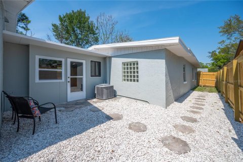 Casa en venta en Saint Petersburg, Florida, 4 dormitorios, 159.98 m2 № 1541796 - foto 25