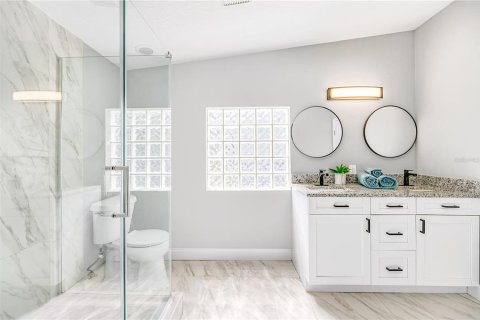 Casa en venta en Saint Petersburg, Florida, 4 dormitorios, 159.98 m2 № 1541796 - foto 21