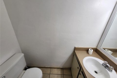 Appartement à louer à Gainesville, Floride: 2 chambres, 167.22 m2 № 1789332 - photo 9