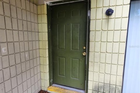 Appartement à louer à Gainesville, Floride: 2 chambres, 167.22 m2 № 1789332 - photo 7