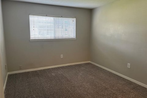 Condo in Winter Park, Florida, 2 bedrooms  № 2208749 - photo 9