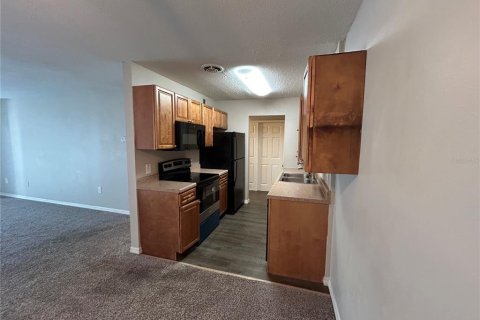 Condo in Winter Park, Florida, 2 bedrooms  № 2208749 - photo 4