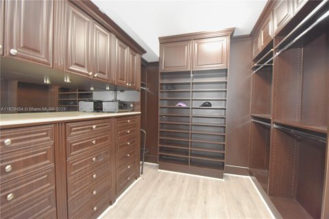 Condo in Aventura, Florida, 4 bedrooms  № 1799427 - photo 7