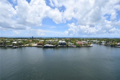 Condo in Aventura, Florida, 4 bedrooms  № 1799427 - photo 1