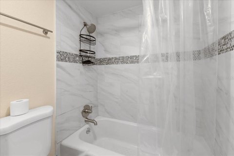 Copropriété à louer à Daytona Beach, Floride: 3 chambres, 135.45 m2 № 2101317 - photo 28