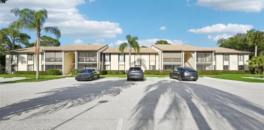 Condo à Palm City, Floride, 2 chambres  № 2101266