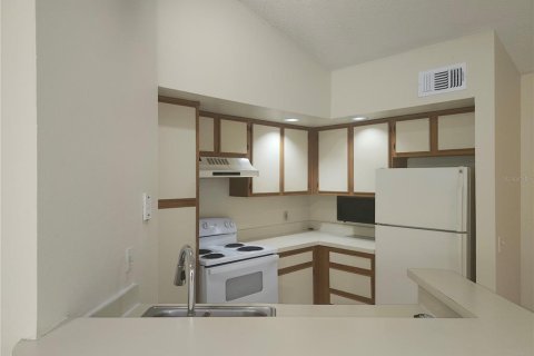 Copropriété à louer à Orlando, Floride: 1 chambre, 68.28 m2 № 2101162 - photo 2