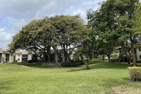 Copropriété à louer à Boca Raton, Floride: 2 chambres, 94.57 m2 № 1185226 - photo 1
