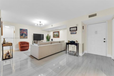 Condominio en venta en Hollywood, Florida, 2 dormitorios, 145.86 m2 № 1360227 - foto 23