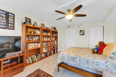 Condominio en venta en Hollywood, Florida, 2 dormitorios, 145.86 m2 № 1360227 - foto 28
