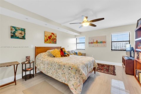 Condominio en venta en Hollywood, Florida, 2 dormitorios, 145.86 m2 № 1360227 - foto 27