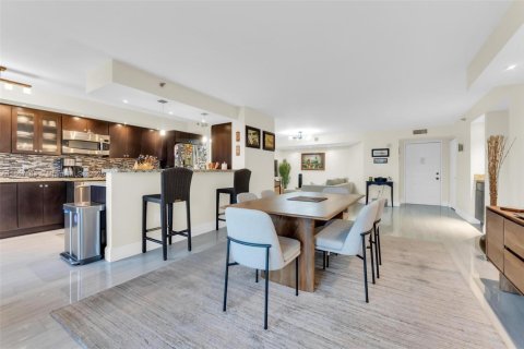 Condominio en venta en Hollywood, Florida, 2 dormitorios, 145.86 m2 № 1360227 - foto 18