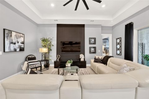 House in Ocala, Florida 2 bedrooms, 196.02 sq.m. № 2398322 - photo 22