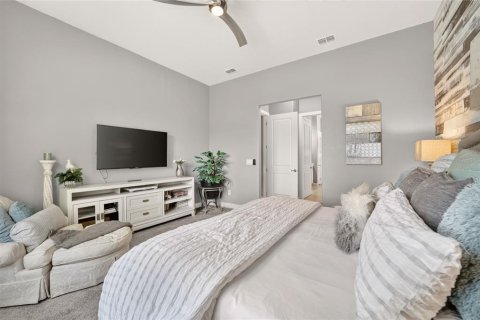 House in Ocala, Florida 2 bedrooms, 196.02 sq.m. № 2398322 - photo 12