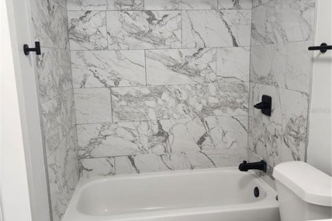 Apartamento en alquiler en Tampa, Florida, 1 dormitorio, 69.68 m2 № 1788020 - foto 4