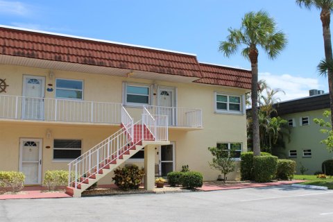 Condominio en venta en St. Lucie, Florida, 2 dormitorios, 101.45 m2 № 2245886 - foto 10