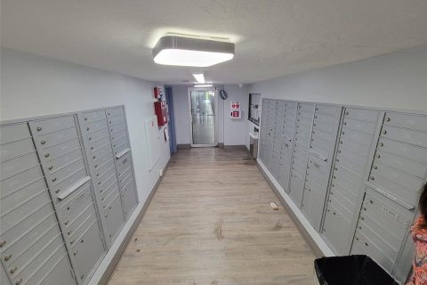 Condominio en alquiler en Bradenton, Florida, 2 dormitorios, 87.33 m2 № 2284199 - foto 6