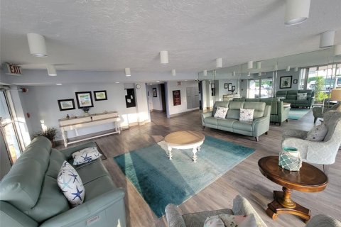Condominio en alquiler en Bradenton, Florida, 2 dormitorios, 87.33 m2 № 2284199 - foto 4