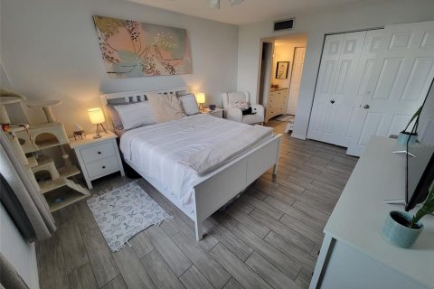 Condominio en alquiler en Bradenton, Florida, 2 dormitorios, 87.33 m2 № 2284199 - foto 30