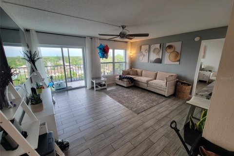 Condominio en alquiler en Bradenton, Florida, 2 dormitorios, 87.33 m2 № 2284199 - foto 24