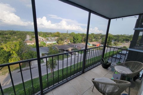 Condominio en alquiler en Bradenton, Florida, 2 dormitorios, 87.33 m2 № 2284199 - foto 26