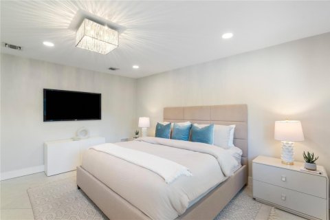 Villa ou maison à vendre à Fort Lauderdale, Floride: 5 chambres, 212.65 m2 № 2300359 - photo 13