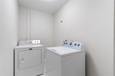 Villa ou maison à vendre à Fort Lauderdale, Floride: 5 chambres, 212.65 m2 № 2300359 - photo 25