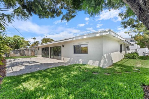 Villa ou maison à vendre à Fort Lauderdale, Floride: 5 chambres, 212.65 m2 № 2300359 - photo 18