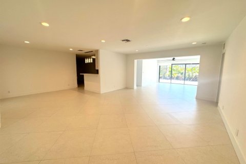 Villa ou maison à vendre à Fort Lauderdale, Floride: 5 chambres, 212.65 m2 № 2300359 - photo 27