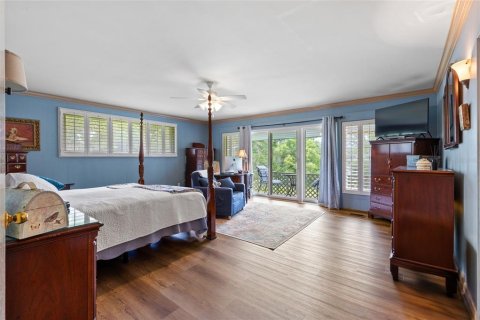 House in Lake City, Florida 4 bedrooms, 285.67 sq.m. № 1759780 - photo 13